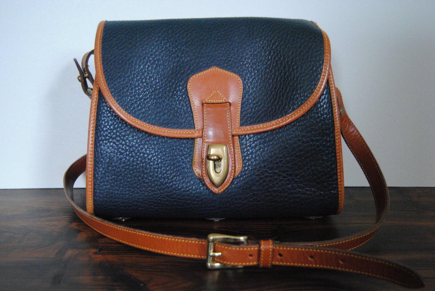 dooney and bourke navy and tan purse