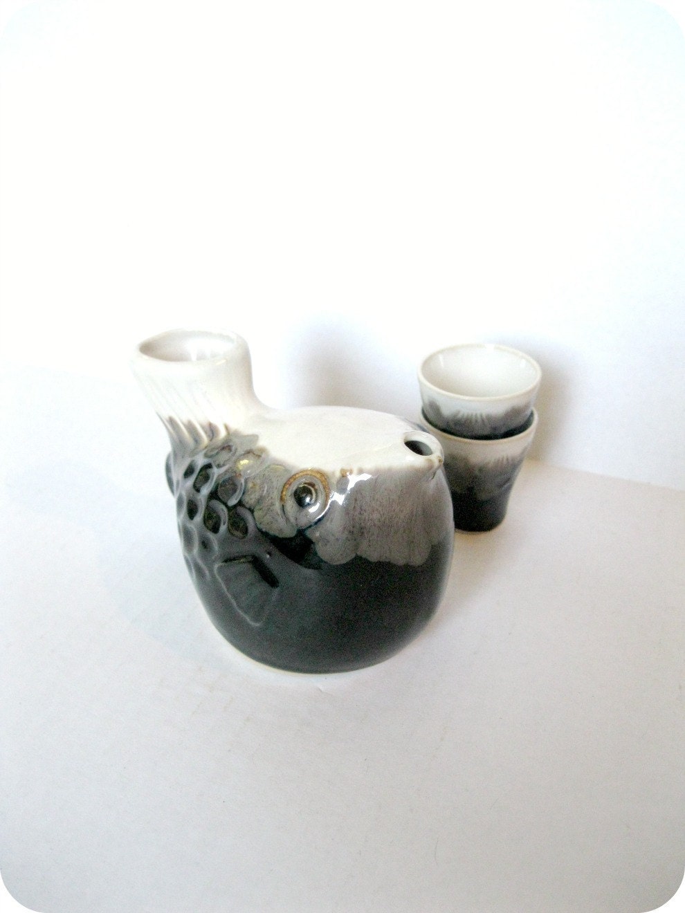 JAPANESE Sake Bottle and Shot Glasses by 26Vintage on Etsy