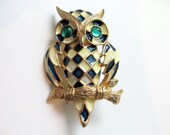 Owl Brooch VTG Enamel Harlequin Vintage Pin