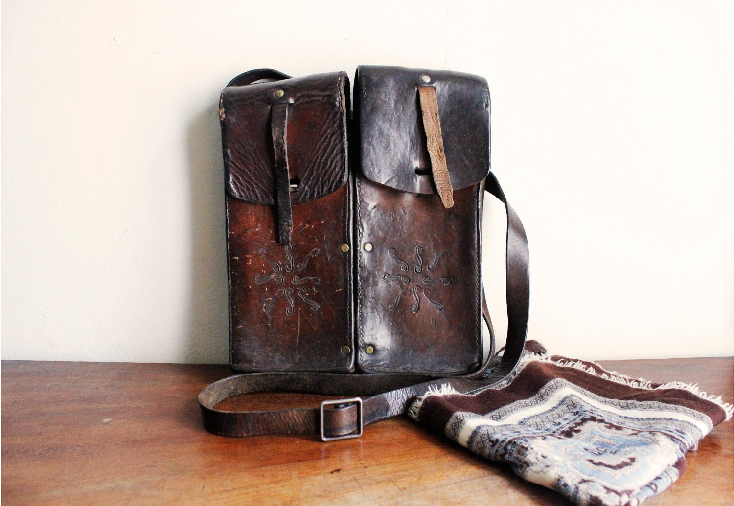 Vintage Indie 1970s Brown Shoulder Strap Handmade Leather Bag