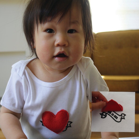 Pop Up Tops - I Heart Mom Tattoo