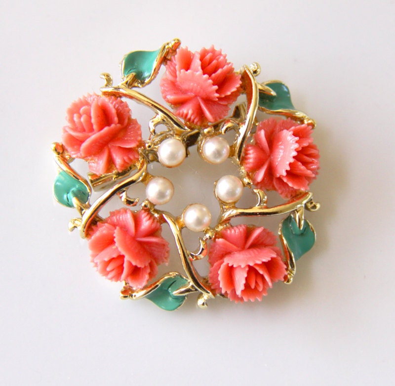 Roses Pearls Brooch Pin - Resin Coral Orange Circular Brooch - Vintage