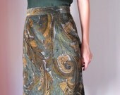 20% SALE Vintage pencil skirt retro green womens size medium