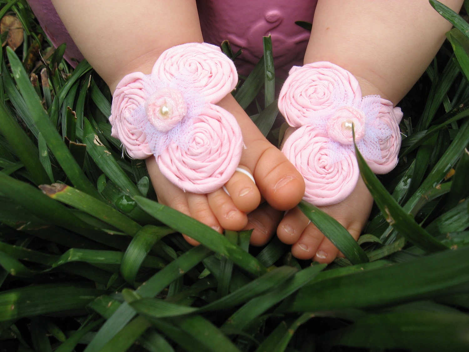 Baby Barefoot Sandals - Soft Pink Rosettes