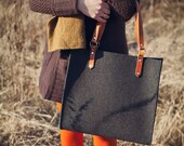 Felt Bag With Leather Handle - HIPPO BAG