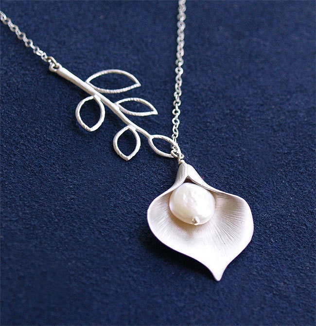 Wedding Jewelry - Lily Necklace with Branch and Pearl - Calla Lily - Bride Necklace - Coin Pearl - Sterling Silver Chain - Wedding Jewelry