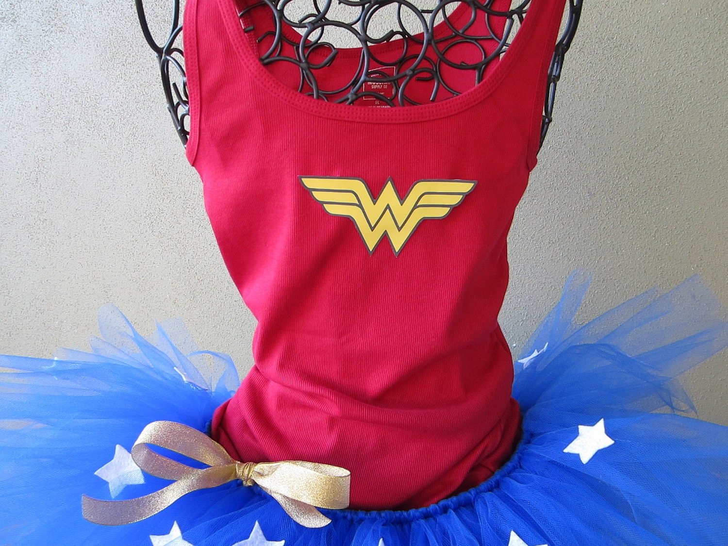 Running Tutu: Wonder Woman Custom Racing Tank and Pixie Length (9 inch) Tutu