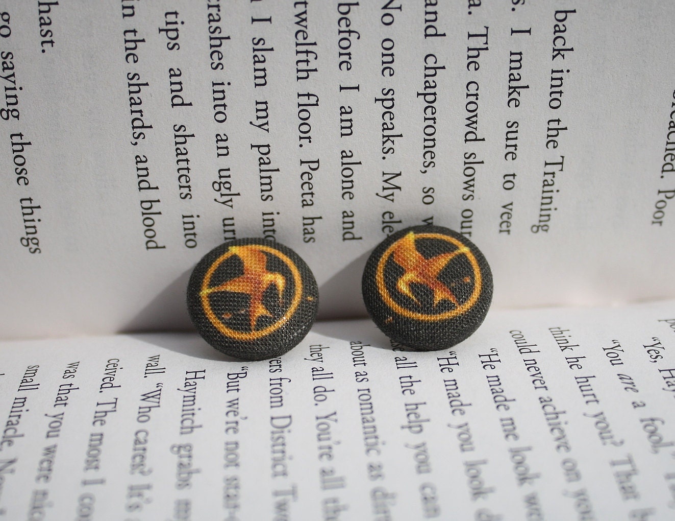 Hunger Games- Fabric Button Earrings- Mockingjay Pin, Katniss, District 12