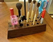 Repurposed Black Walnut Pen Holder. Pencil Holder. Wooden Desk Organizer. Tool Caddy. Makeup Brush Organizer. Art Brush Organizer