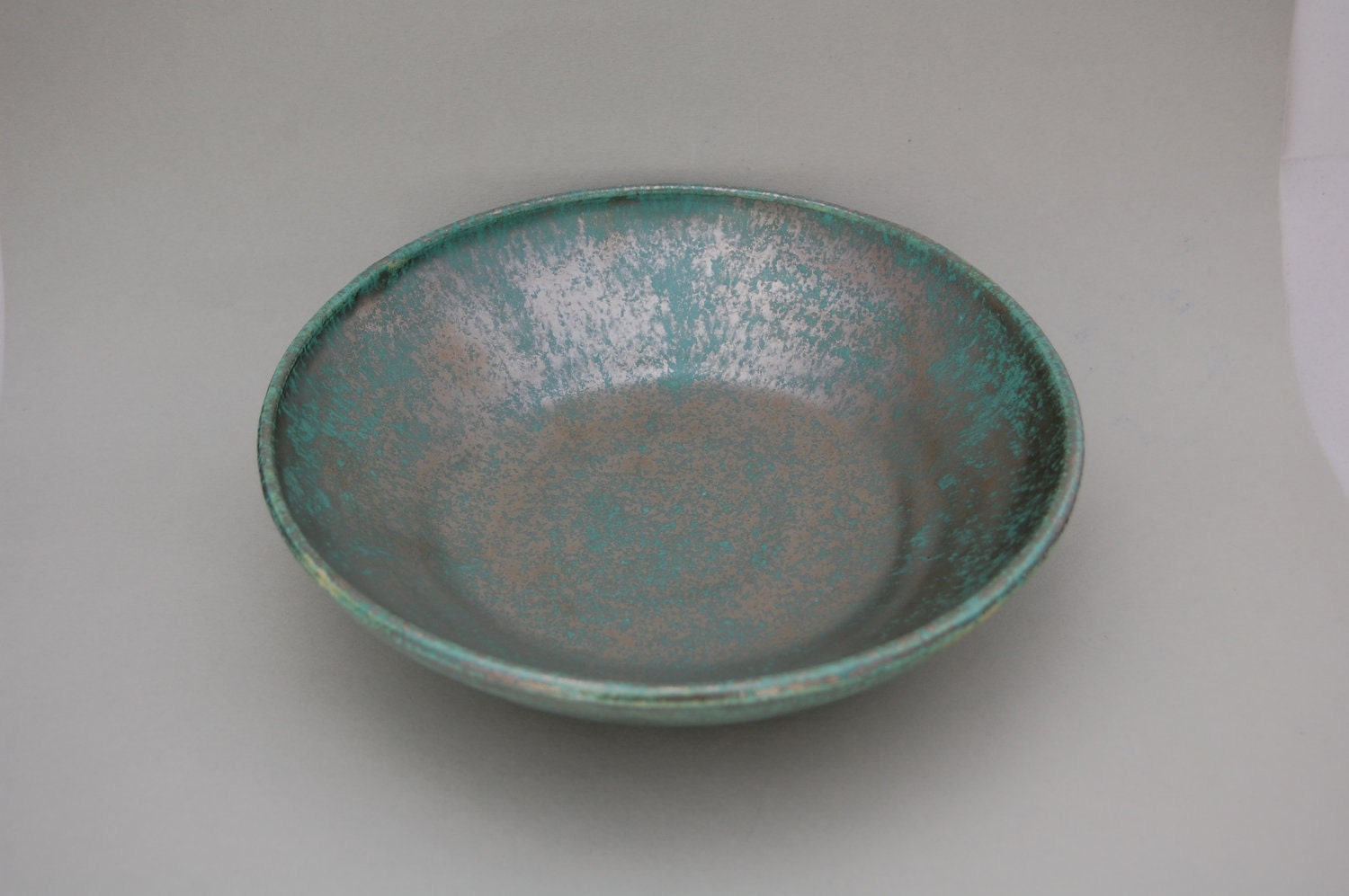 Medium Ceramic green gold bronze shallow bowl, green lustre fruit bowl, green lustre salad bowl, shallow green dish