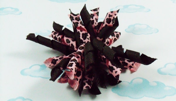 Korker Hair Bow Pink leopard print and brown curly/pom pom hair bow