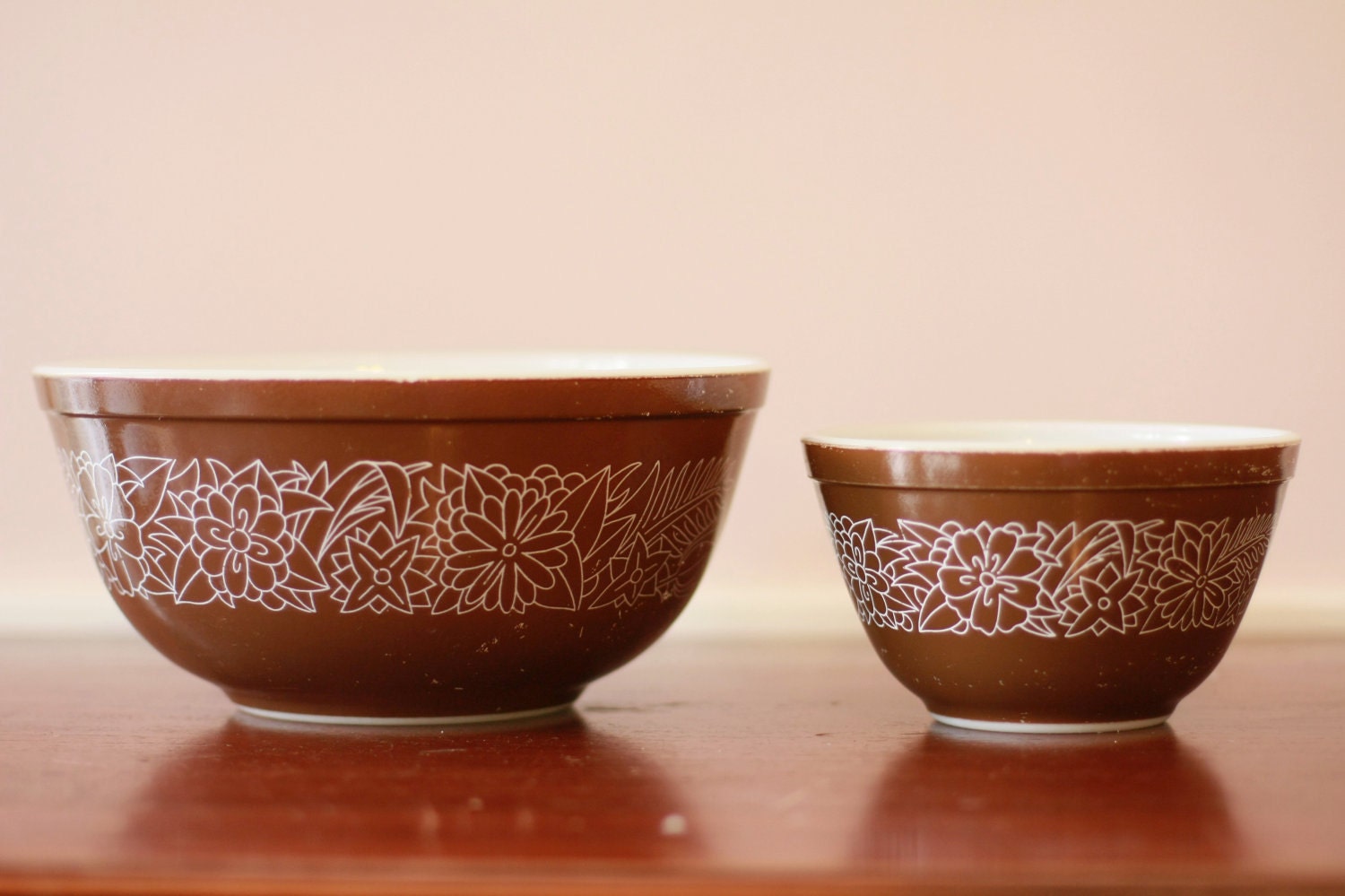 Treasury Item: VIntage Pyrex bowls in the Woodland pattern set of 2