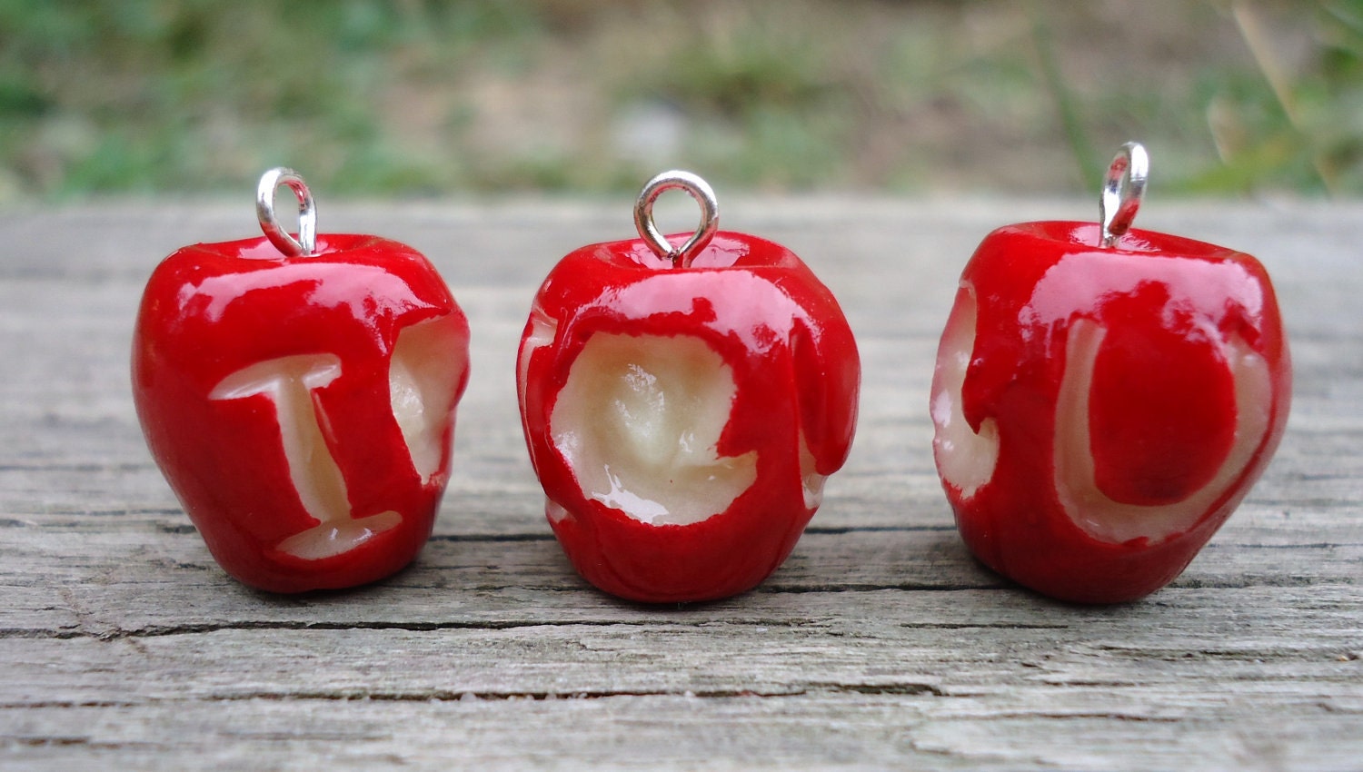 Small IOU Apple Necklace - Moriarty, BBC Sherlock