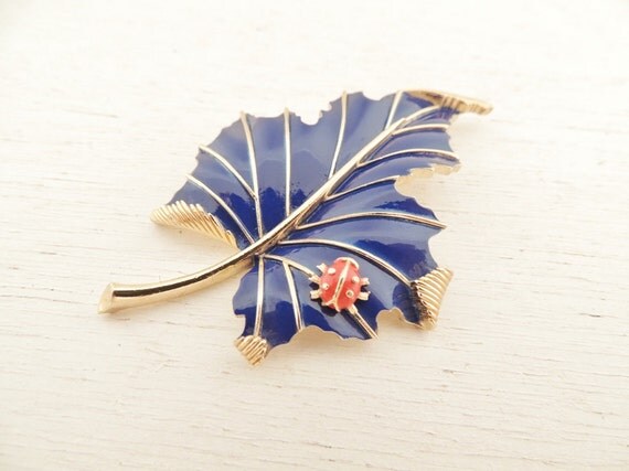 vintage Trifari enamel blue leaf ladybug brooch. WHIMSICAL LEAF.