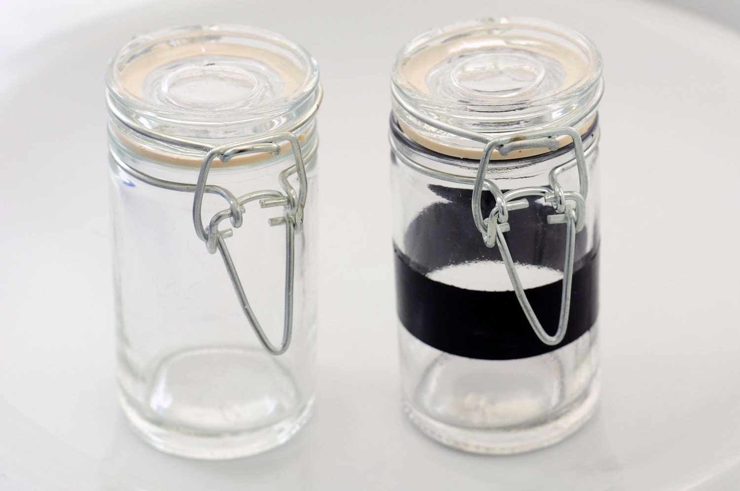 Set of 2 Glass Containers (Seal Lock / Airtight)