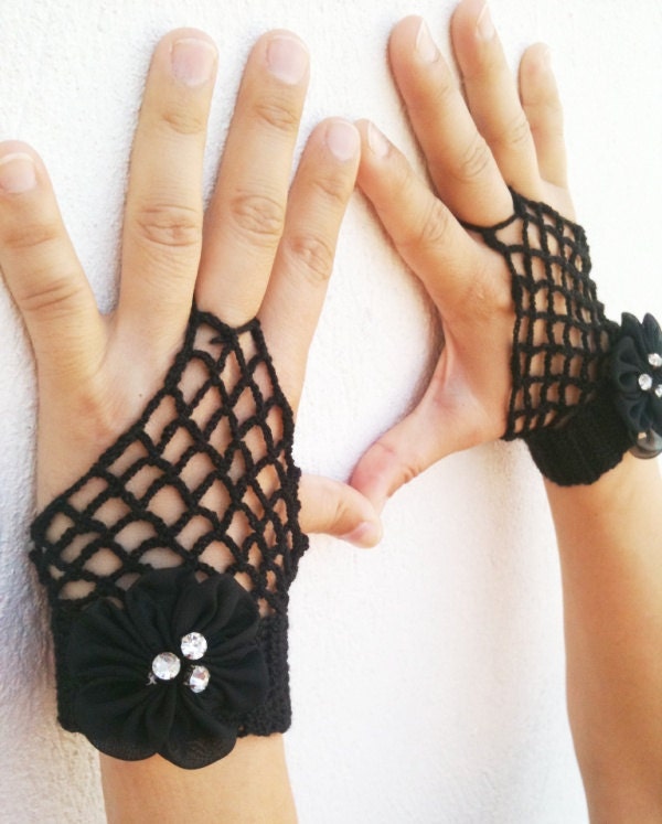 gothic Black Hand-crochet Bracelet with organza ribbon ,boho, lolita,wristband,wriststrap