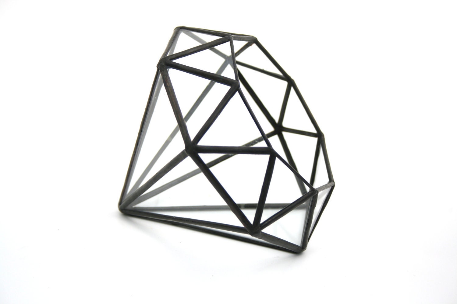 Diamond //made with recycled glass// - Medium