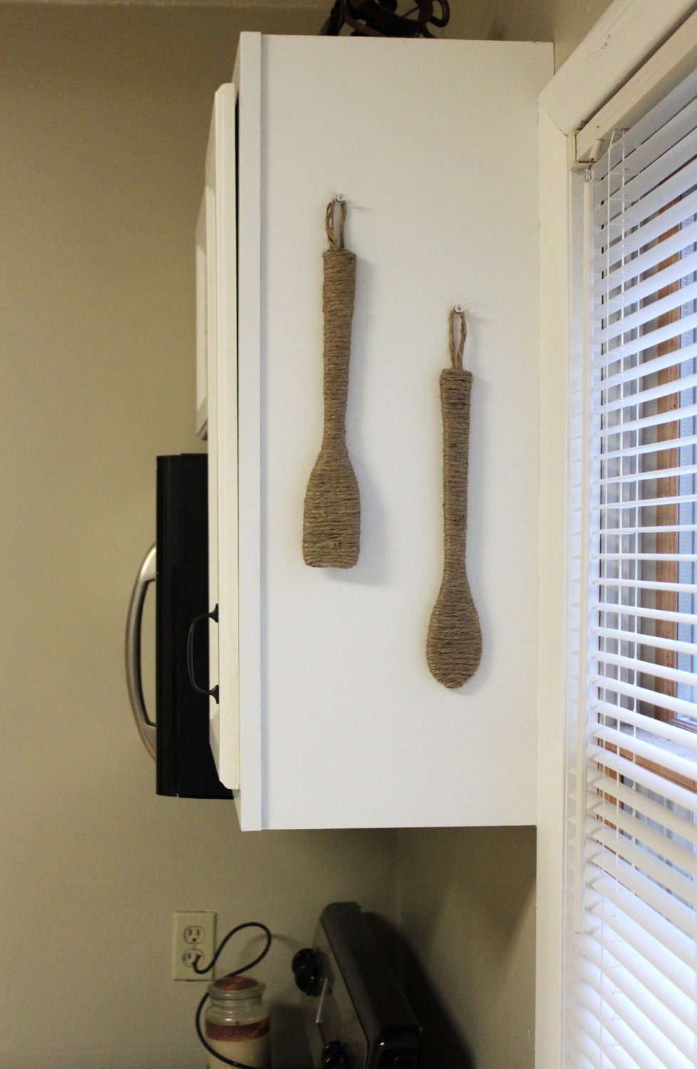 12 Inch Wooden Spoon Set Wrapped in Jute