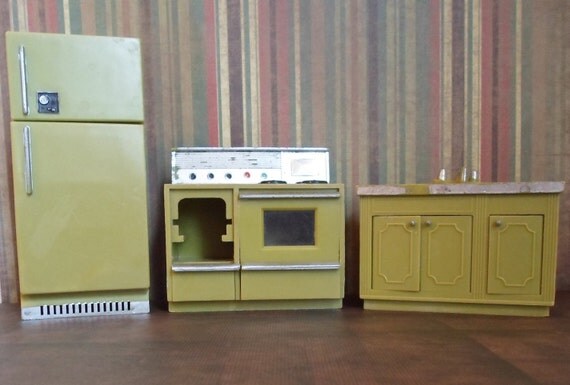 vintage set of three avocado green by alsredesignvintage on Etsy