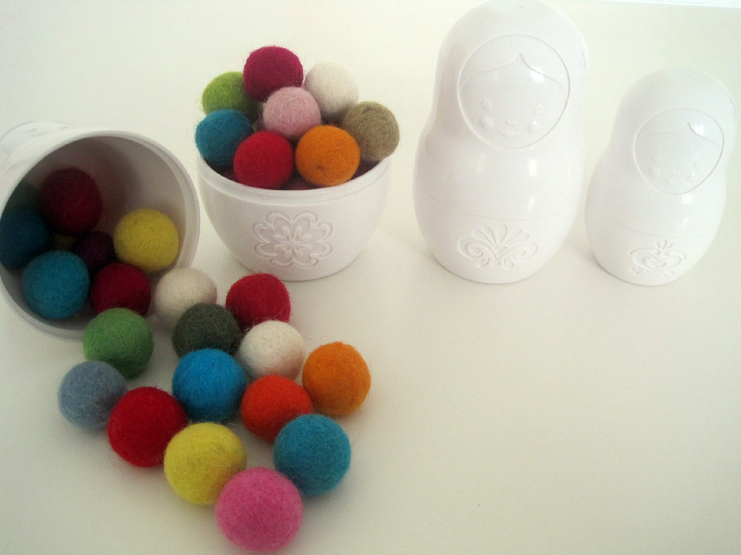 Wool Felt Balls x 50 Multicolored 20mm size