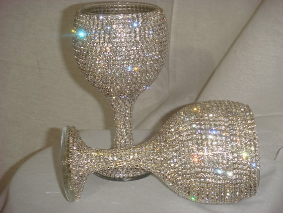 Custom Made Wine Glasses Bride Wine Glass Wedding Glasses Bridesmaid Wine Glass Rhinestone Swarovski Crystals