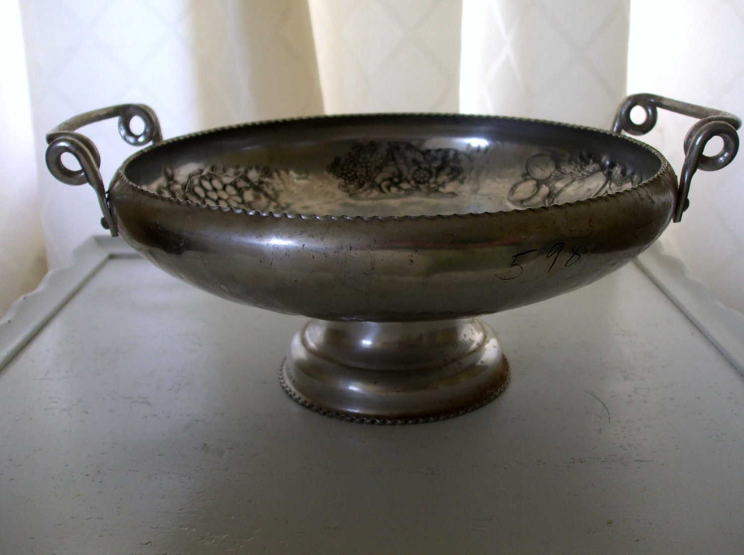 Vintage Everlast Aluminum Pedestal Bowl with Handles
