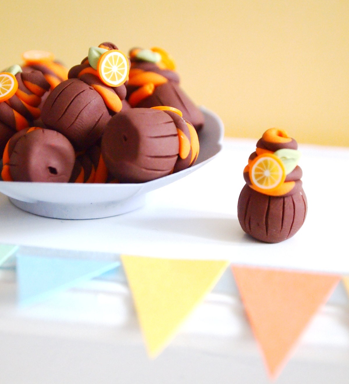 Handmade Cupcake beads, 5pcs Mini Chocolate Orange Cupcakes charms
