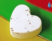 Rose essential oil and rose petal bath bomb - 100% natural aromatherapy romantic heart shaped bathbomb