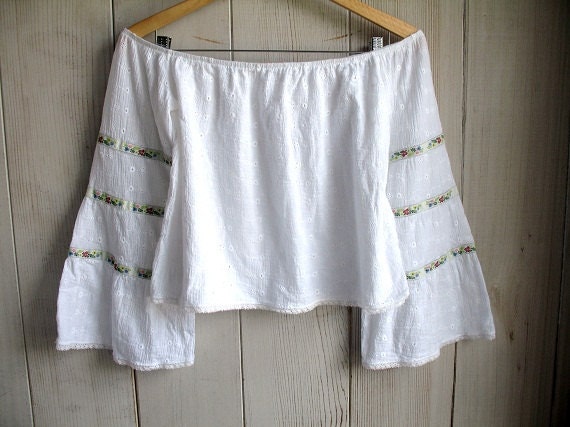 White Eyelet Off the Shoulder Three-Tiered Sleeve Peasant Top S/M