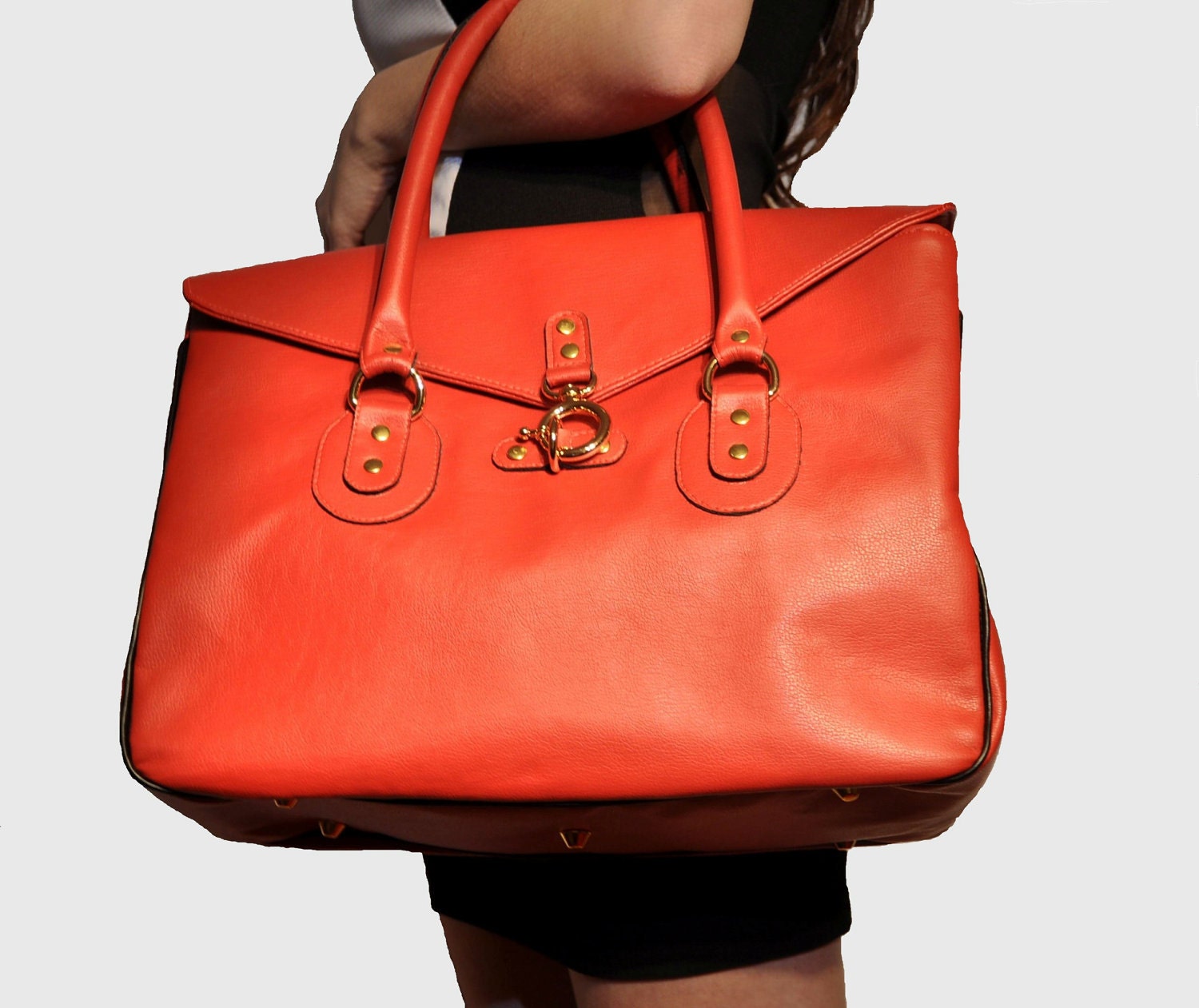 Large Pu Leather Handbag/Portfolio for Ladies in red, suitable Din A4 - DofA