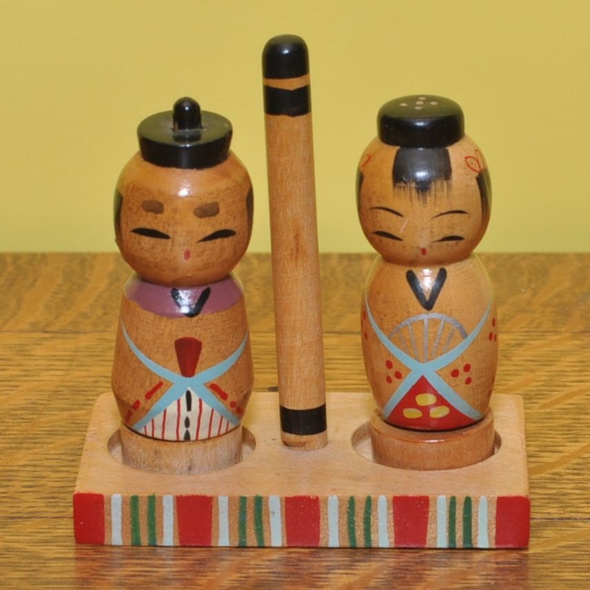 Kitschy Asian Painted Wood Salt and Pepper Shaker Set with Stand