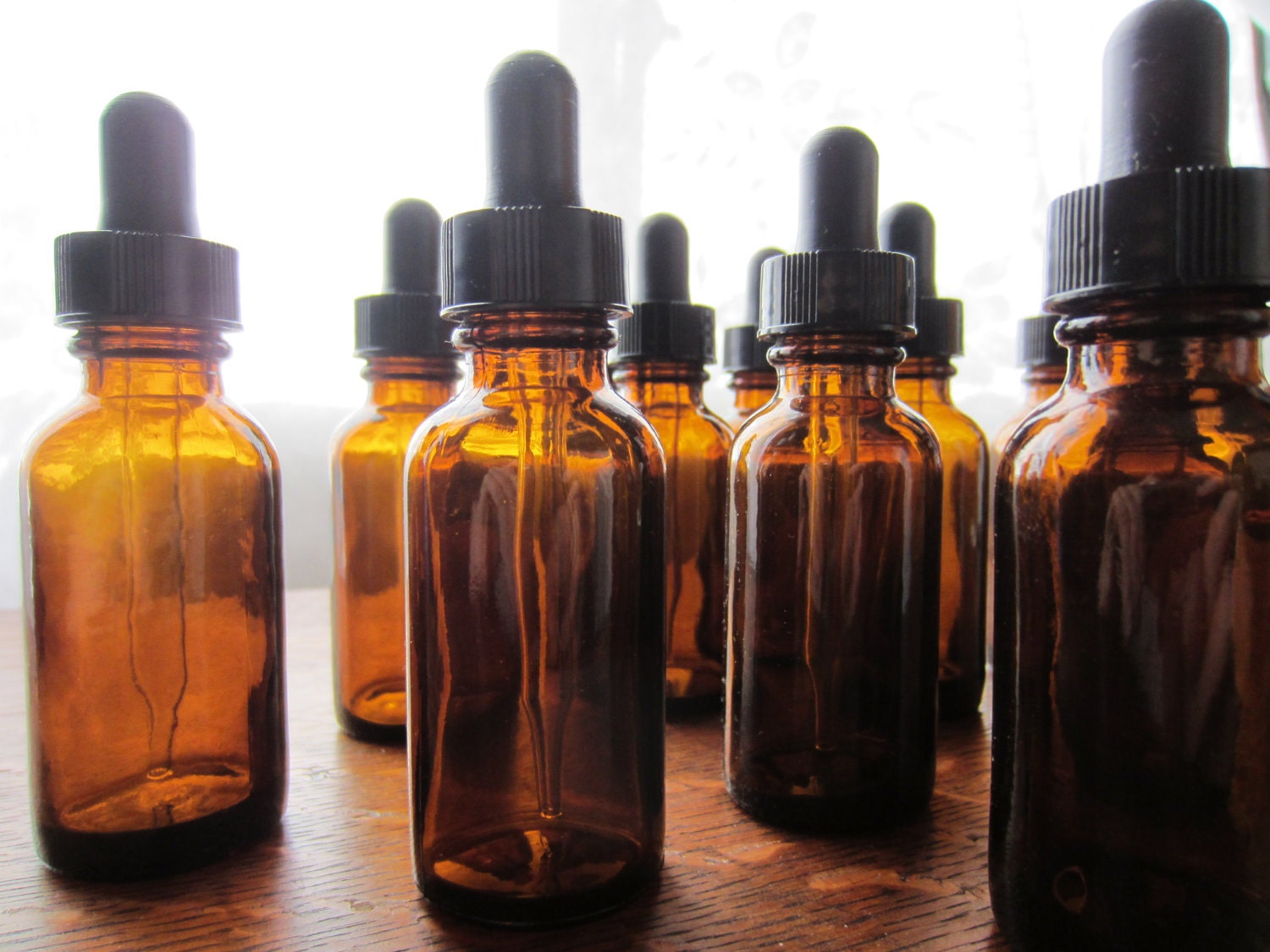 1 Oz. Glass Dropper Amber Bottles