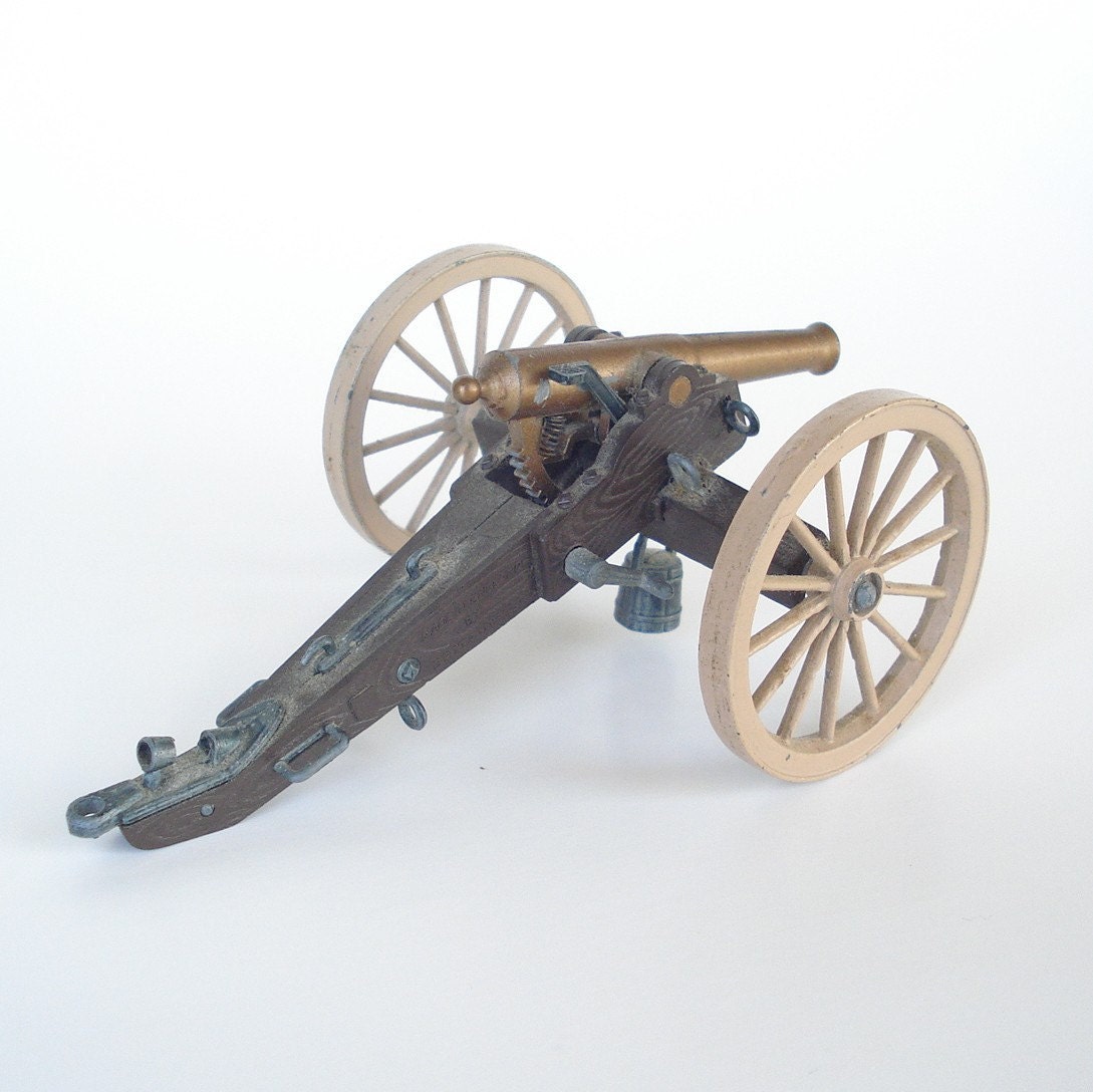 British Made Napoleon 12 Pound Civil War Cannon 1/16 replica
