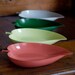 1950s Plastic Leaf Trays // 50s Leaf Plates