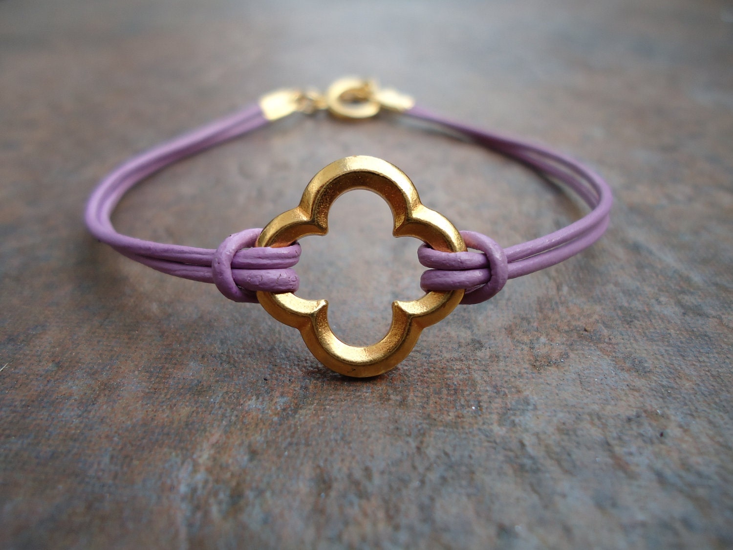 Lilac Gold Quatrefoil Clover Leather Bracelet