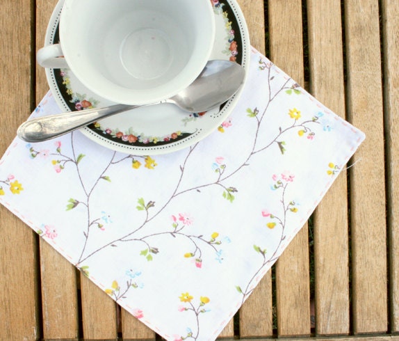 Cloth Napkins in Spring White - Tea or Cocktail Size