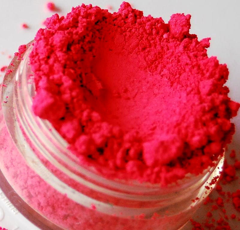 Matte Hot Pink Mineral Eyeshadow - 10 Gram Sifter Jar - SMASH - SMASHME