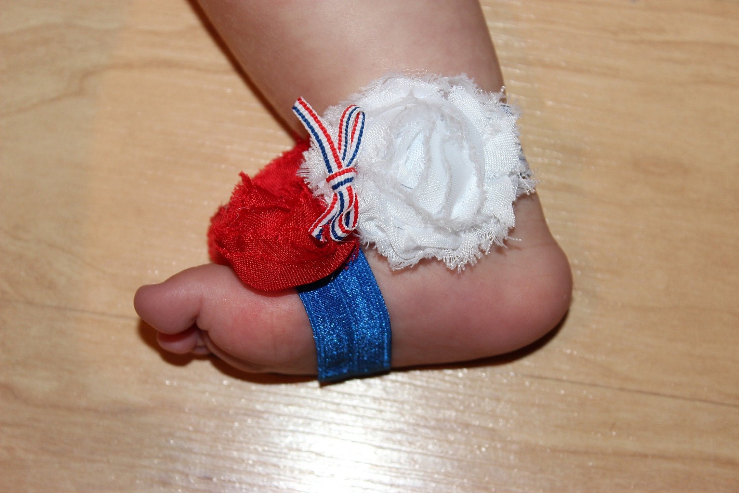 ON SALE Fourth 4th of July Baby Barefoot Sandals- Red White and Blue- Newborn Baby- Shabby chic flower- Photo Prop