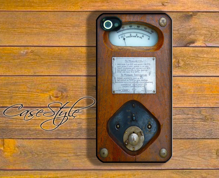 iPhone 4, 4s and iPhone 5 case, case for iPhone 4, Wood vintage gauger 007. Black or white.Includes a screen protector for free