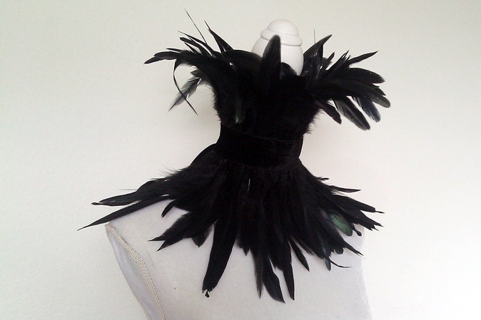 Gothic Feather collar choker black burlesque swan