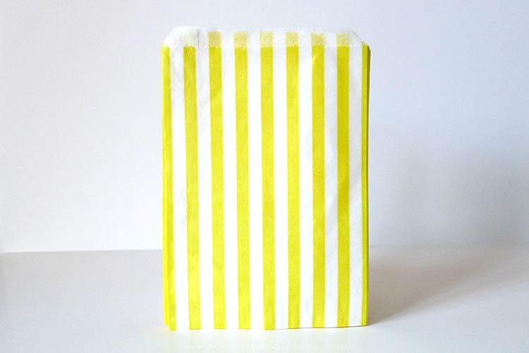 25 Paper Bags Bright Yellow Stripe 4 7/8 x 6 3/4 FLAT Vertical Candy Striped - Great for Wedding Party Favor Bag