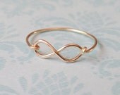 Dainty Infinity Ring - 14kt Gold Filled