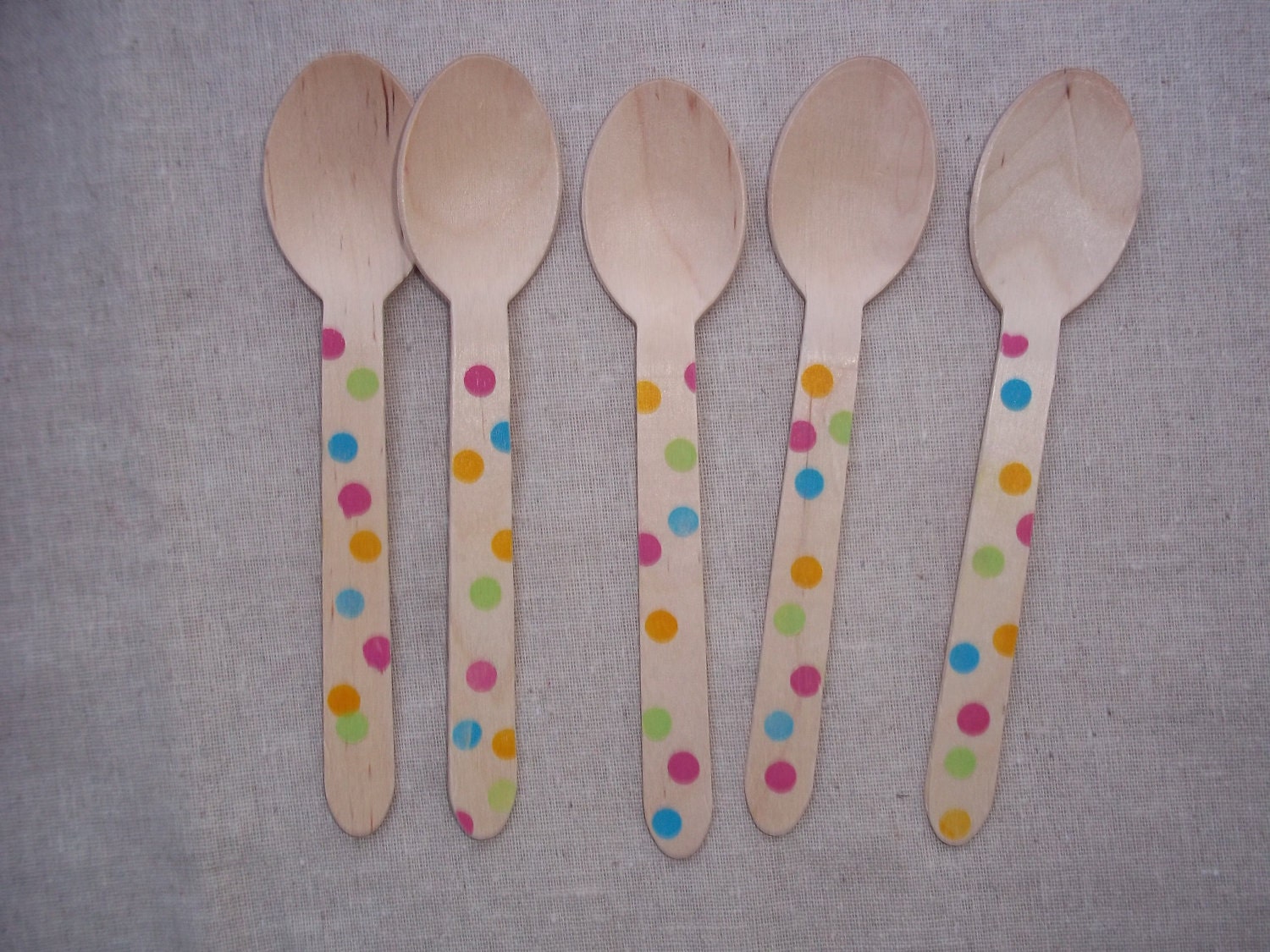 20 Bright Polka Dot Wooden Spoons & Forks      Party Cutlery
