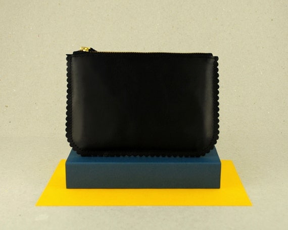 ARC CLUTCH - small leather bag