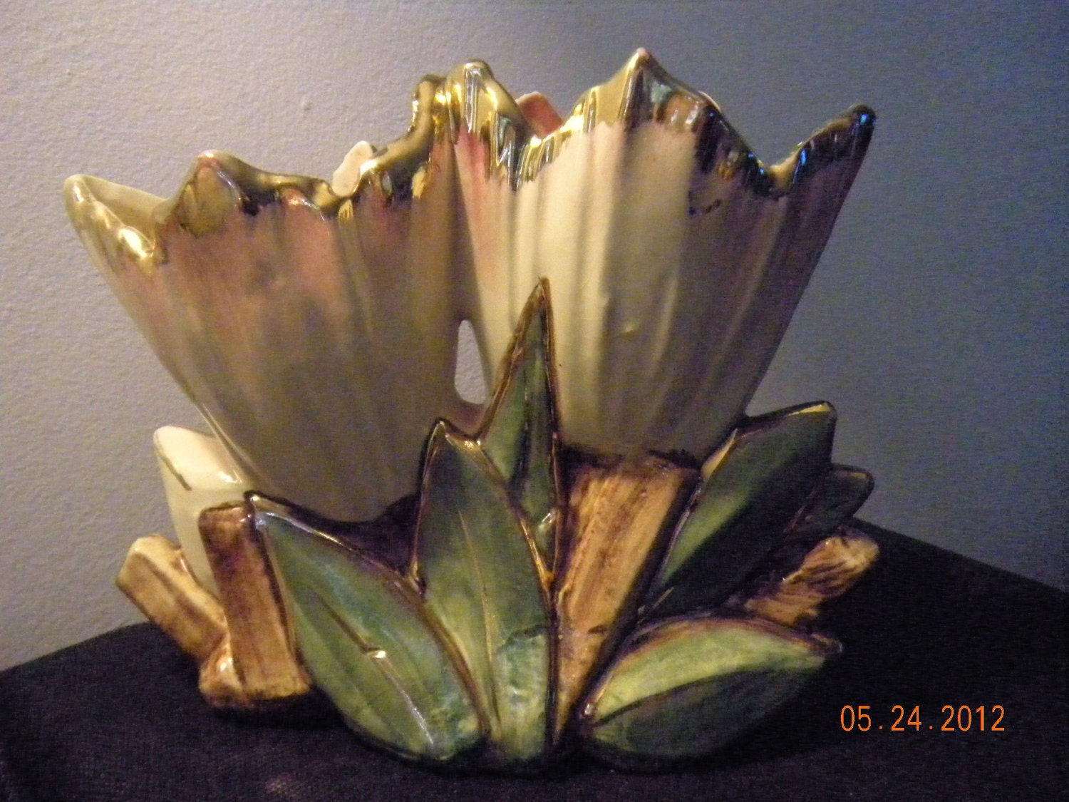 McCoy Double Tulip Vase with GOLD TRIM' on Tulip Tips  RARE