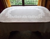 White Jacquard Tablecloth and Napkin set