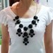 Emerald Green - Big Size Smooth Bubble Statement Necklace - Gold Tone