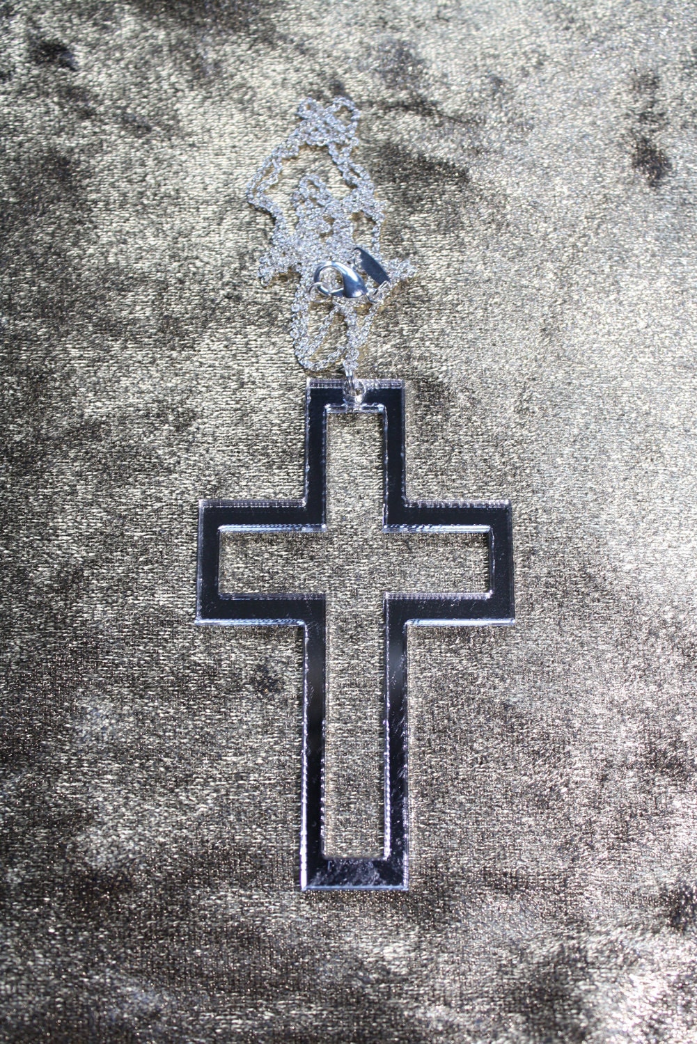 MIRRORED Cross Outline Necklace