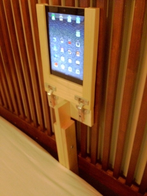 iPad 3 holder / stand.