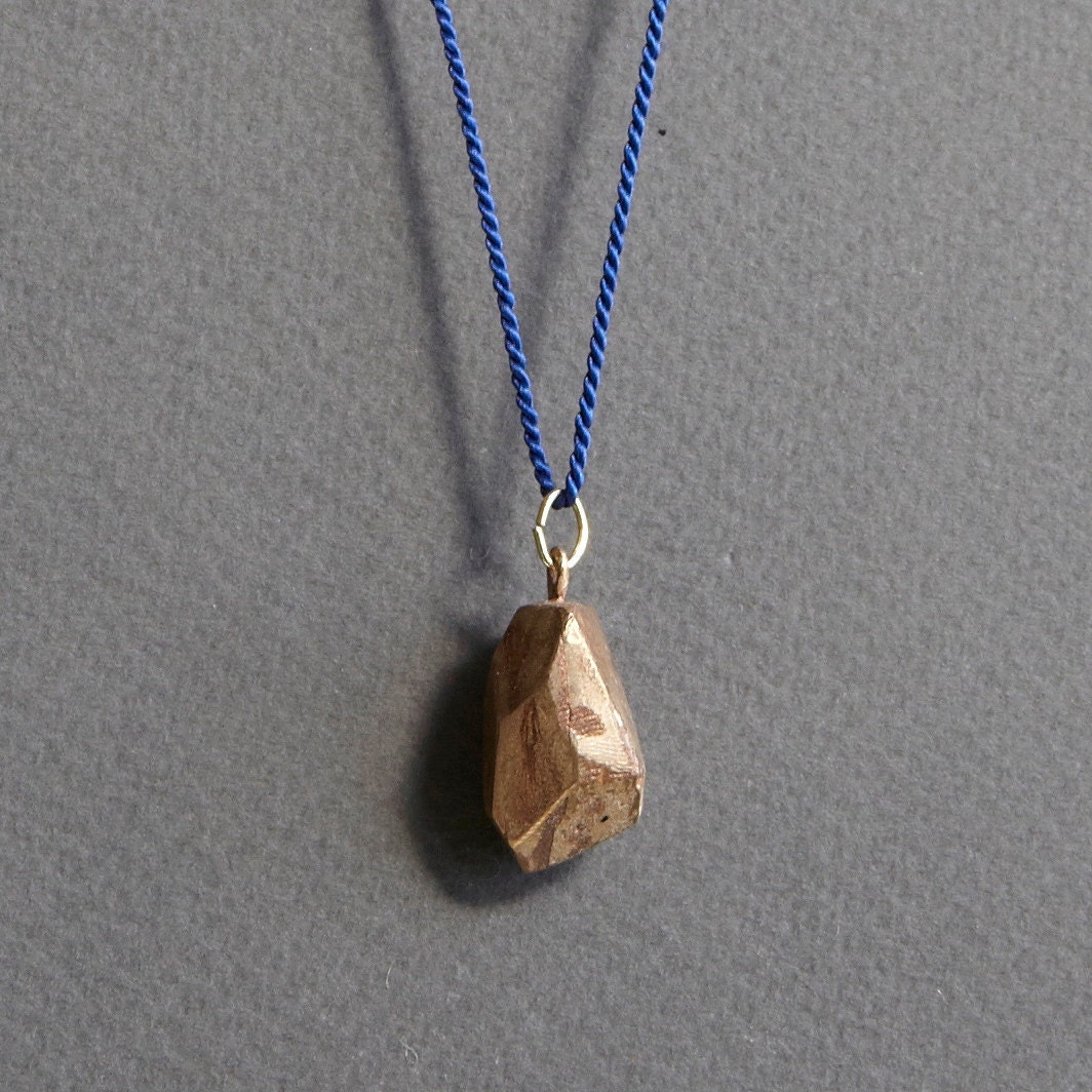 Silk Drop Crystal Necklace (Navy)